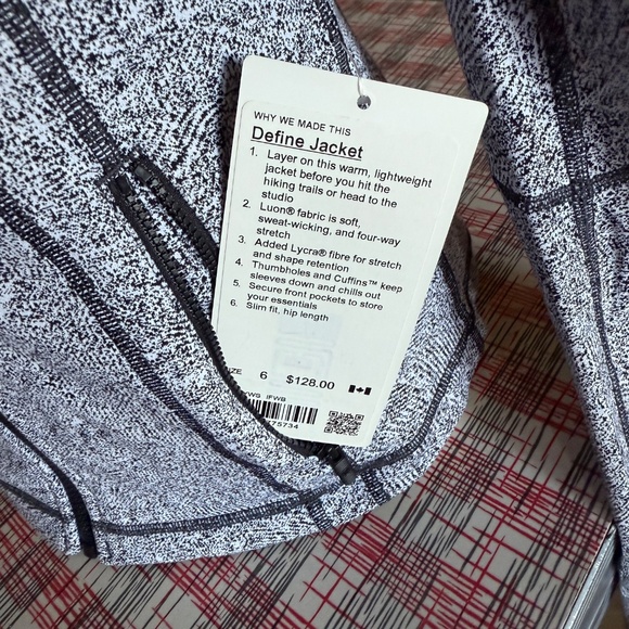 Lululemon Define Jacket - Picture 4 of 5